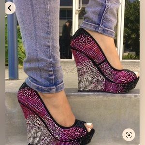 Alba Rhinestone Woman’s Wedges